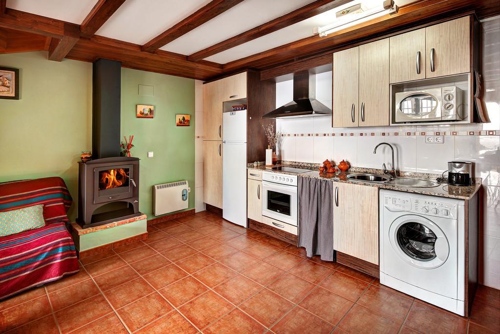 Apartamentos Bellavista Alquézar Zimmer foto